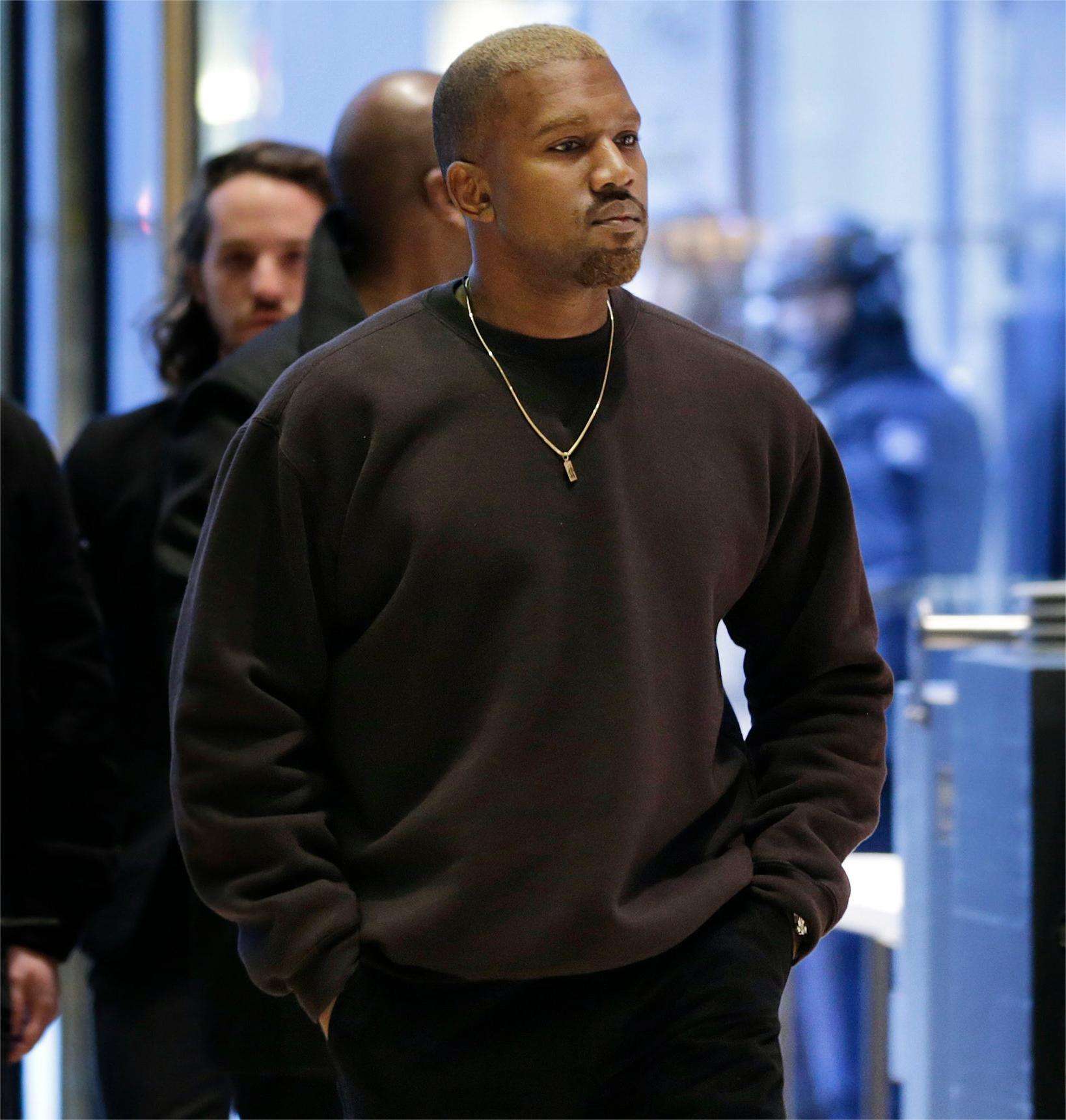 Kanye West same style sweatshirt
