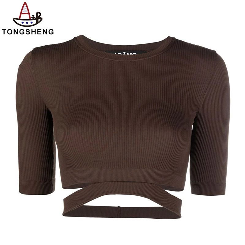 Short overall display of brown knitted sweater