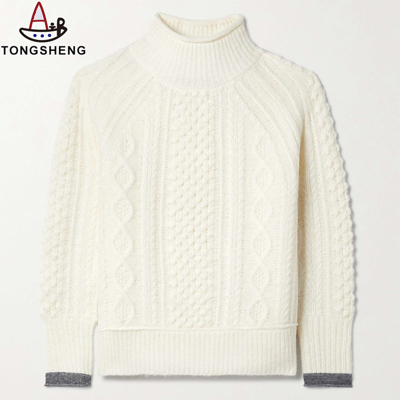 Cable-Knit Wool-Blend Turtleneck Sweater