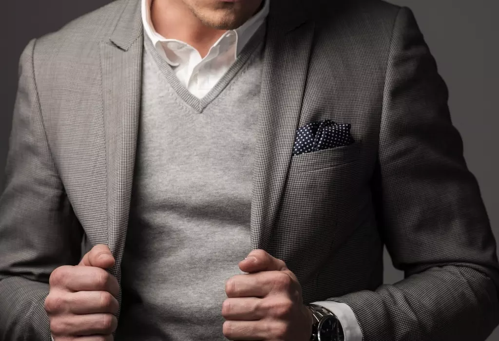 5 Best Wool Knits for Formal Occasions