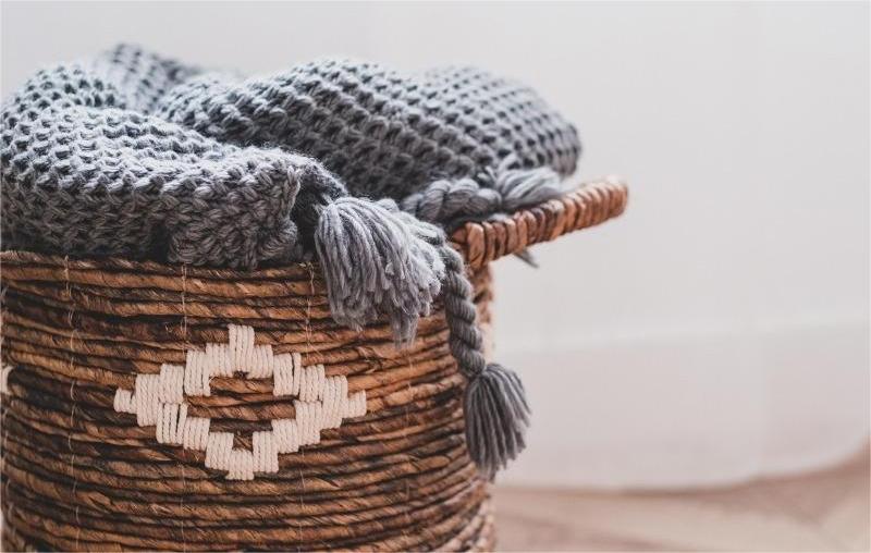 Maintaining the Beauty of Your Custom Wool Blanket: A Step-by-Step Cleaning Guide