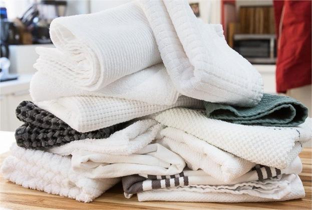 The Do's and Don'ts of Cleaning Your Custom Wool Blanket